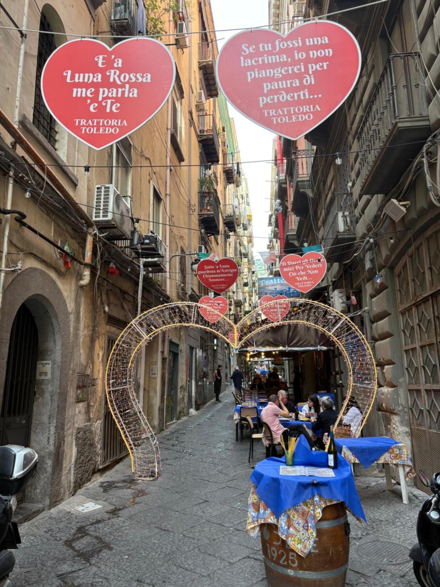 Esposito Holiday Homes Napoli Eksteriør bilde